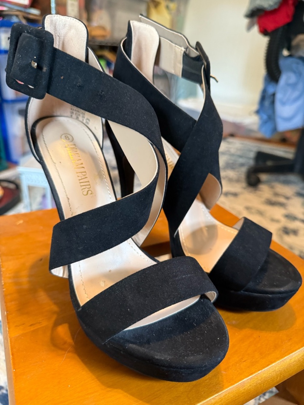 Dream Pairs Black Suede Crisscross Strap Stiletto Heels 5 inch. Size 8